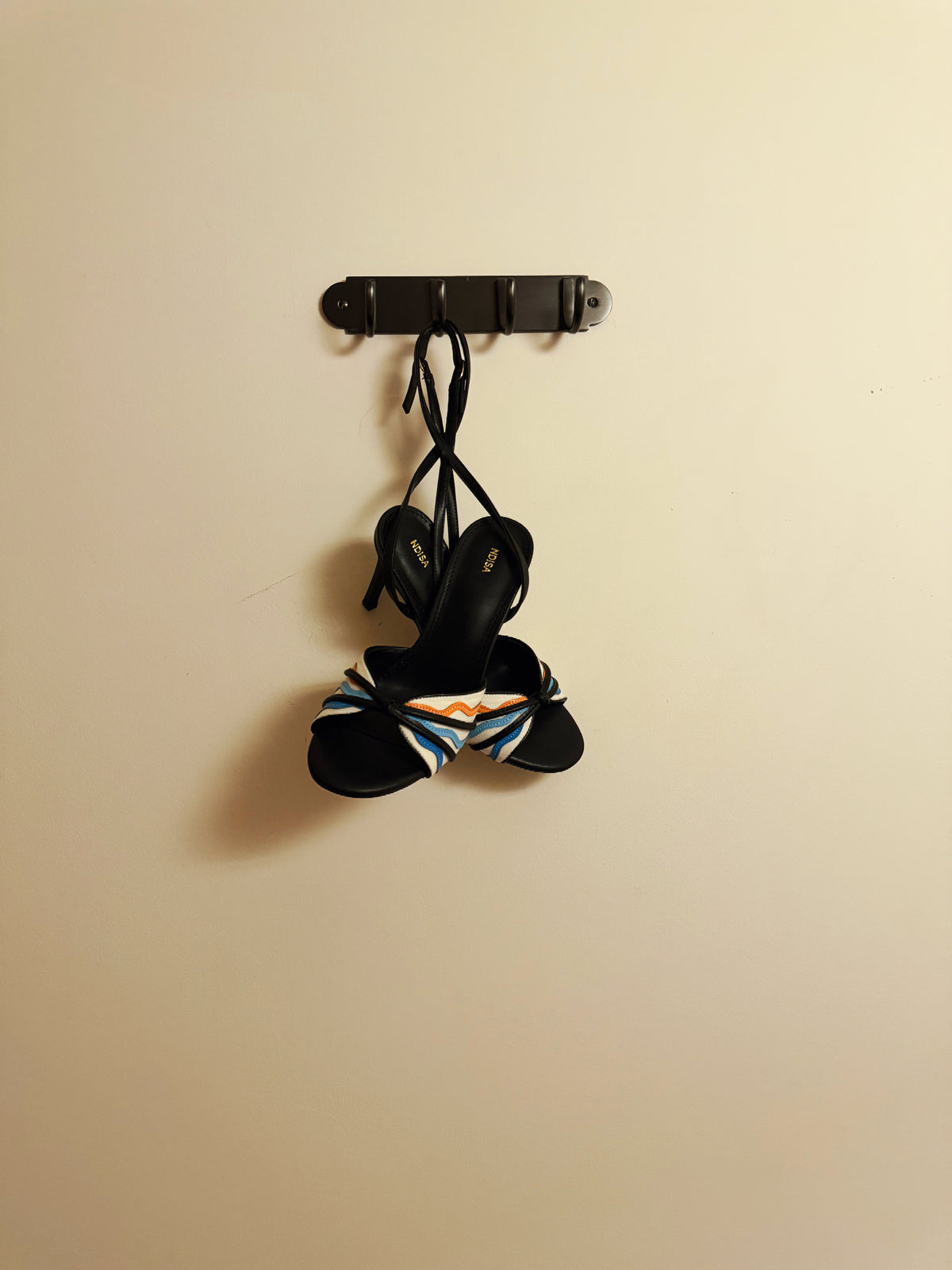 UMBHACO INSPIRED HEELS